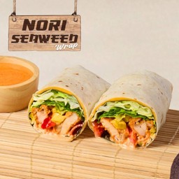 Crispy Chicken Nori Wrap with Honey Ghost Pepper Sauce (L)