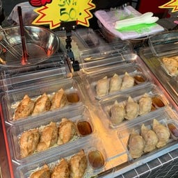 กอแก้ม ข้าวต้มกุ๊ย คอนเทนต์