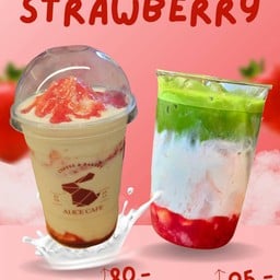 Frappe Strawberry Milk 🍓