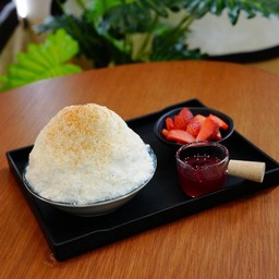 บิงซูสตรอว์เบอร์รี่นมสด(บิงซูนมสด/สตรอว์เบอร์รี่)