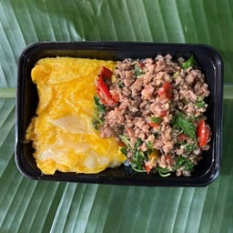 กะเพราหมูสับ+(ไข่ข้น)