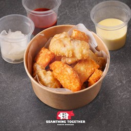 ไก่กรอบแฮชบราวน์ซอสชีสจัง