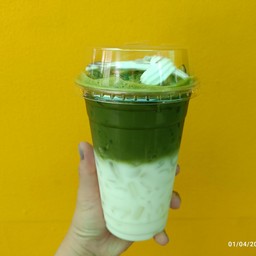 มัทฉะมะพร้าวนมสด