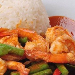 ข้าวราดผัดพริกแกงกุ้ง