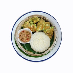 ข้าวน้ำพริกกะปิ+ ไข่ชะอม