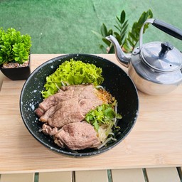 Sliced Beef Noodles
