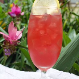 Strawberry Mango Tea