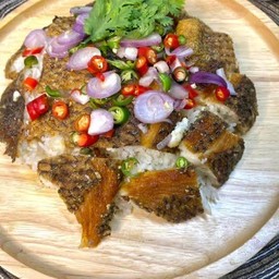 ข้าวปลานิลแกะ+น้ำปลาพริก