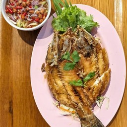 กะพงทอดน้ำปลา