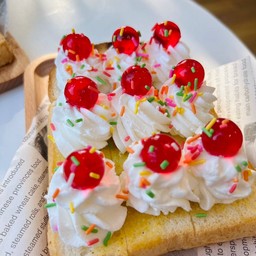 ปังปิ้งวิปครีม+เยลลี่+เรนโบว์