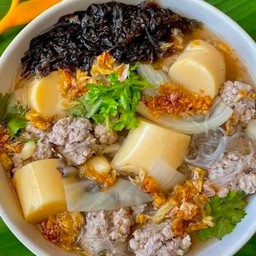 ต้มจืดเต้าหู้หมูสับสาหร่าย