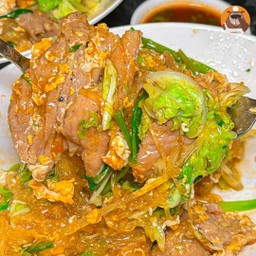 สุกี้หมูแห้ง