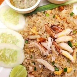 ข้าวผัดปู