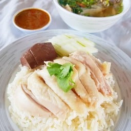 ตี๋น้อยข้าวมันไก่