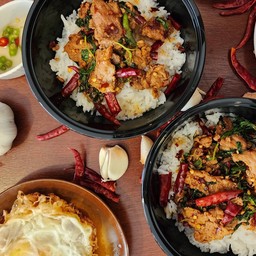 กะเพราหมูชิ้น