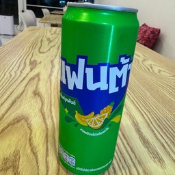 แฟนต้าน้ำเขียว