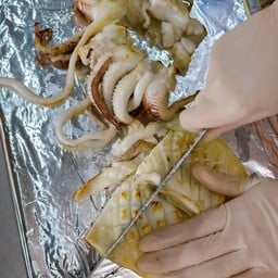 หมึกหอมสดย่าง ครึ่งกิโล