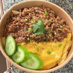 ข้าวไข่ข้นหมูซีอิ้ว