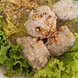 ก๋วยเตี๋ยวนายร้อย