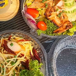 อาหารชุดคู่กาแฟสด