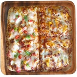 Monster pizza ซอย13