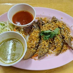 ปลาเนื้ออ่อนทอดกระเทียม