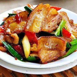 ต้มกระเทียมผัดหมู
