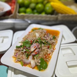 ยำวุ้นเส้นหมูสับ