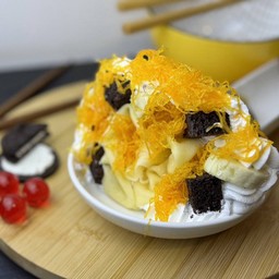 เครปเย็นกล้วย + บราวนี่+ ฝอยทอง