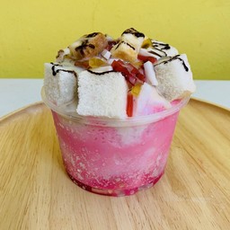 ปังเย็นชมพู ฟรีท็อปปิ้ง 2อย่าง