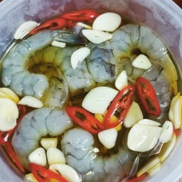ยำแซ่บสะดุ้ง by เจ้จูน