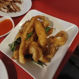 ปลาหมึกอาบแดด