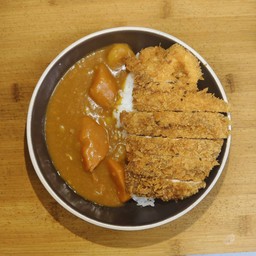 ข้าวแกงกระหรี่ไก่ทงคัตสึ