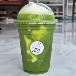 ชาเขียวมะพร้าวนมสดปั่น