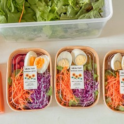 สลัดไข่ต้ม