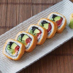 โรลเต้าหู้อินาริผักรวม