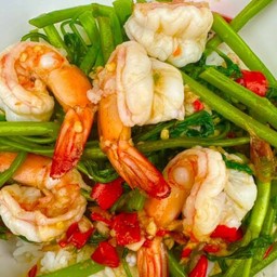 ข้าวผัดผักบุ้งกุ้ง