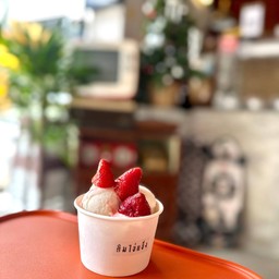 ติมไข่แข็งสตรอเบอร์รี่เชื่อม