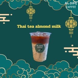 Thai tea almonnd milk ( 16 ออนซ์ )