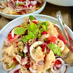 ยำทะเลรวม