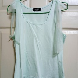 เสื้อกล้าม บ่าผูกโบว์น่ารัก