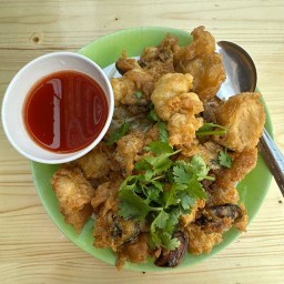 ร้านผัดไทยป้าดำ เจ้าเก่าหน้า ม.พัน11