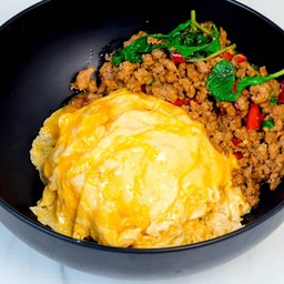 ข้าวไข่ข้น+กระเพราหมูสับ