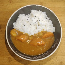 ข้าวหน้าแกงกระหรี่ญี่ปุ่น