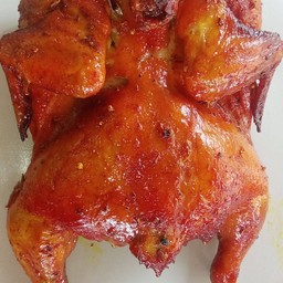 ไก่อบโอ่ง สมุนไพรสูตรจ้าวดังปักษ์ใต้ พร้อมน้ำจิ้มแจ่วรศแจ๋ว