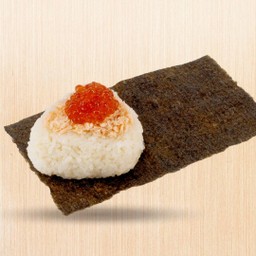 ข้าวปั้นแซลมอนและ ไข่ปลาแซลมอน