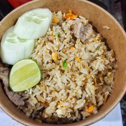 ข้าวผัดไข่ (เลือกเนื้อสัตว์)