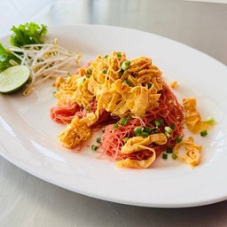 ผัดหมี่ชมพูหมู