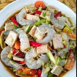 ตำซั่วแตงกวาหมูยอกุ้งสด