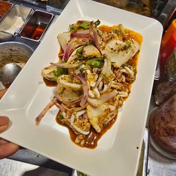 ลาบปลาหมึก